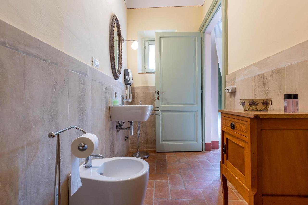 Agriturismo I Savelli กัสตีลีโยเน ดิ ออร์ชา ภายนอก รูปภาพ