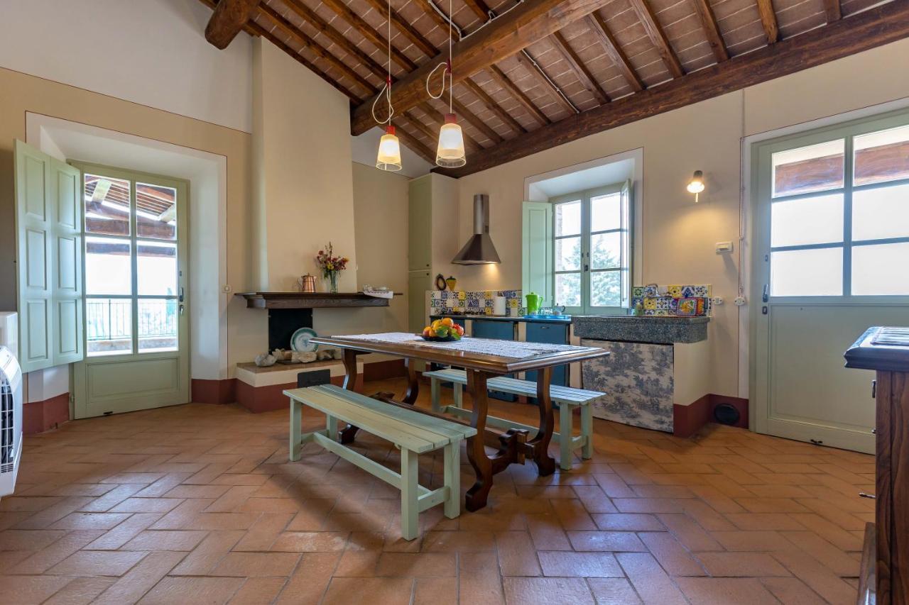 Agriturismo I Savelli กัสตีลีโยเน ดิ ออร์ชา ภายนอก รูปภาพ